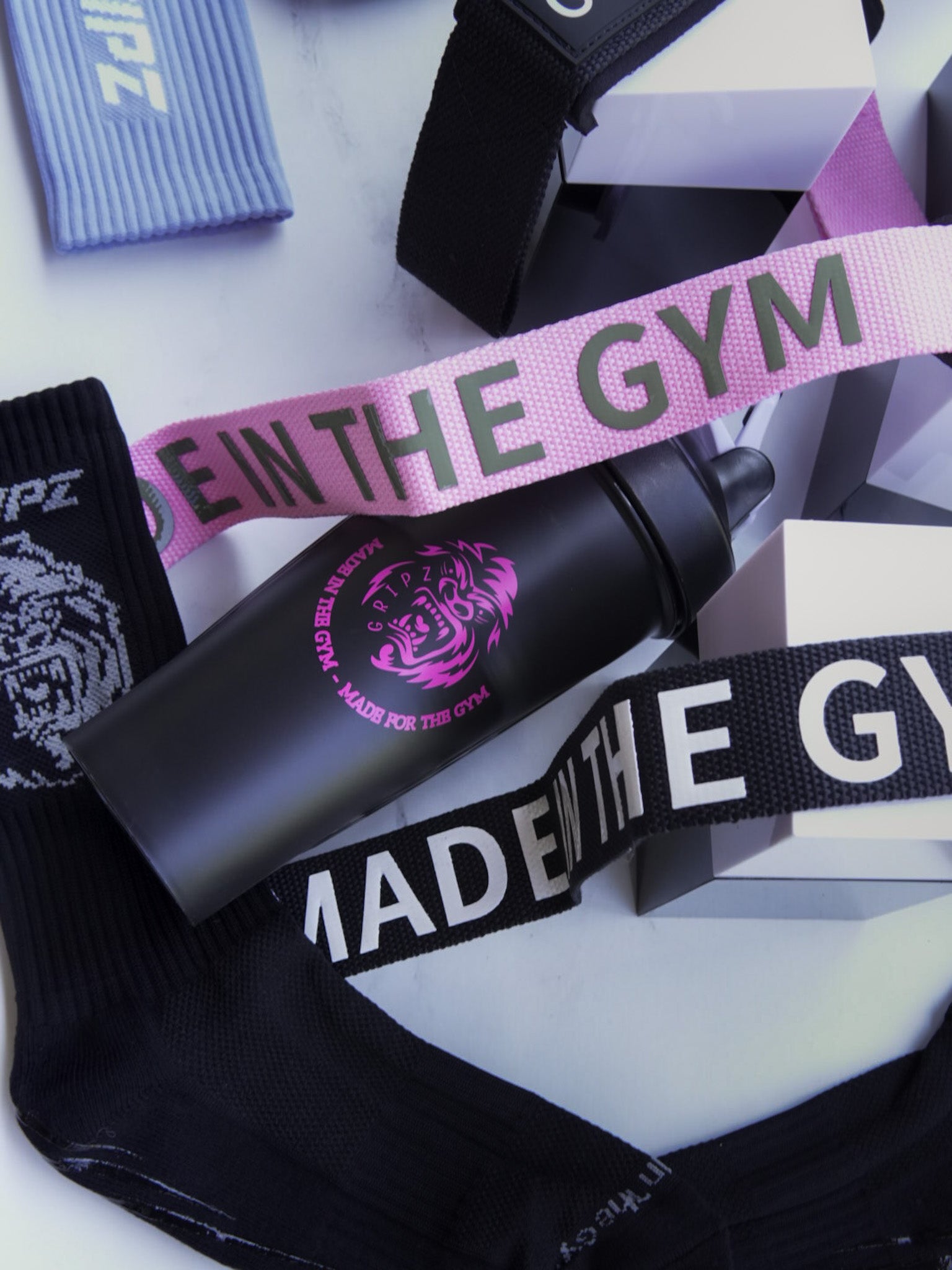 GGRIPZ Shaker Bottle