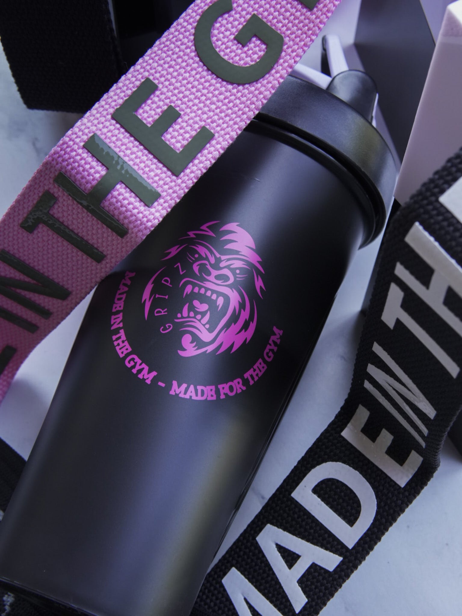 GGRIPZ Shaker Bottle