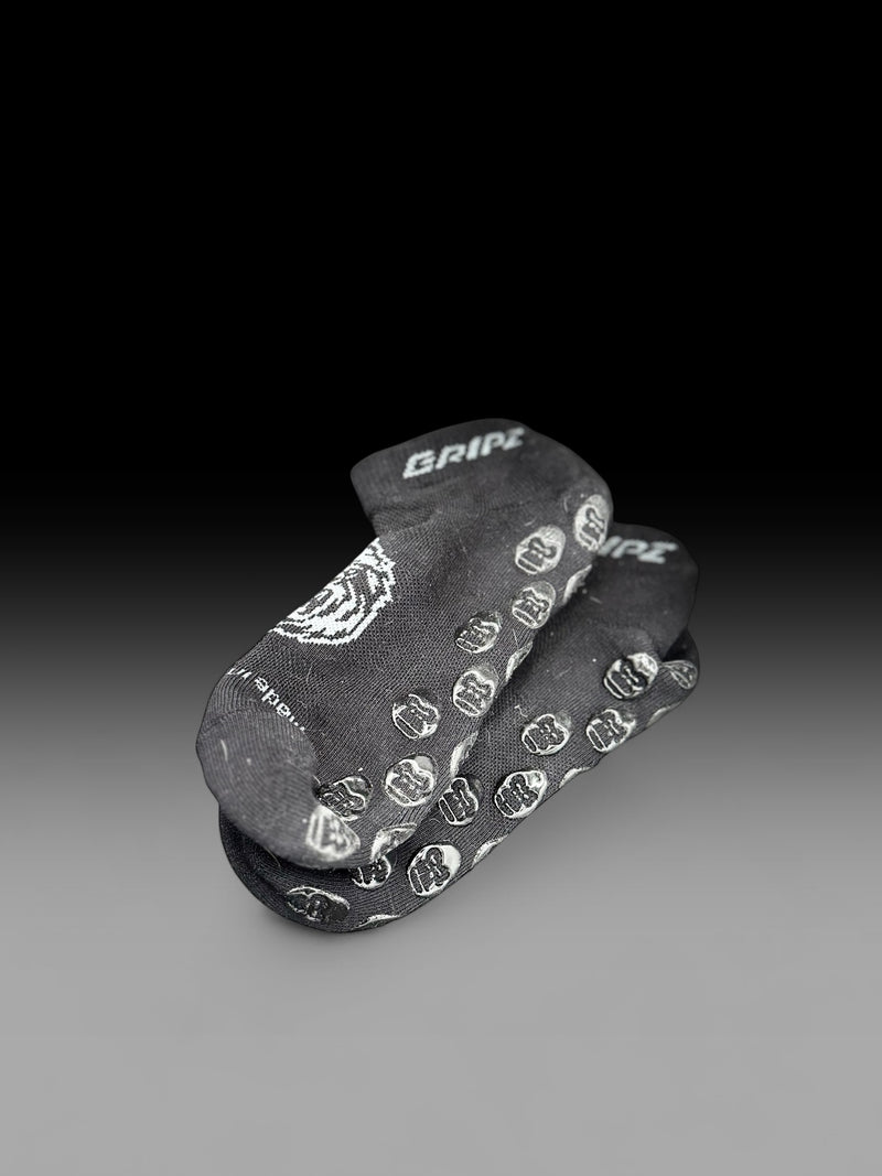 Core Black Low Gripz